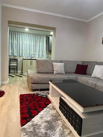 Essy'S Apartment Korcza Zewnętrze zdjęcie